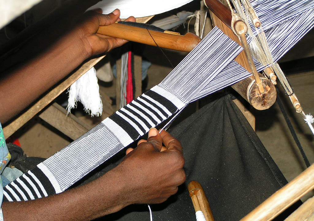 Bonwire Kente Weaving Village