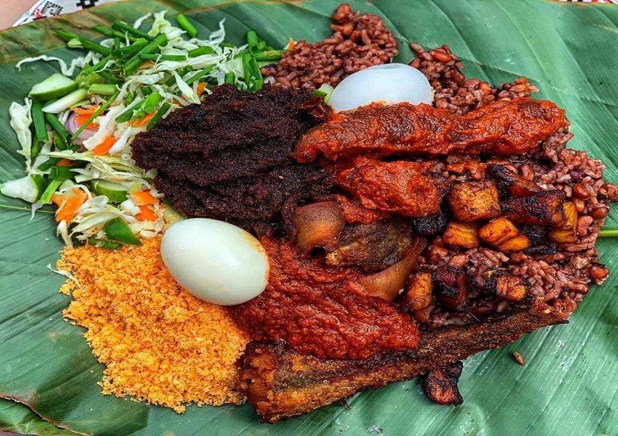 Signature Dishes of Ghana: A Taste of Tradition and Identity