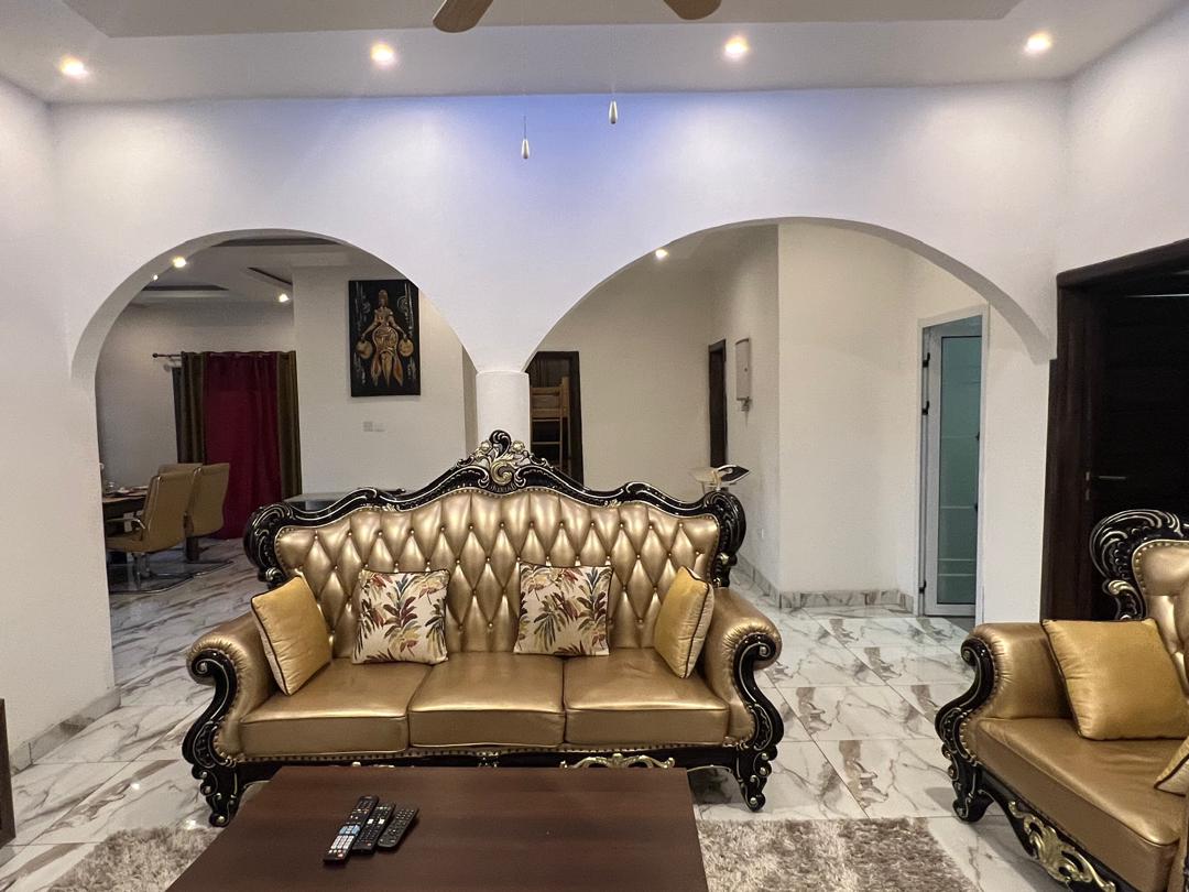 3-bedroom Short Stay in Ashaley Botwe - Nightly Stay